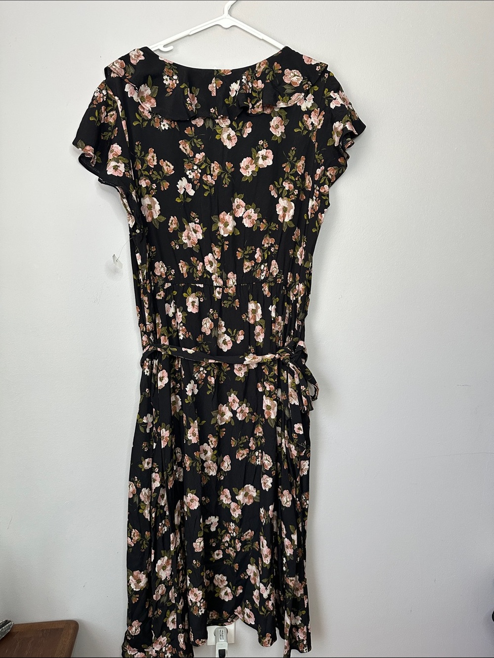 Black Floral Ruffle Midi Dress - Women's size XXL 20 - Picture 9 of 11